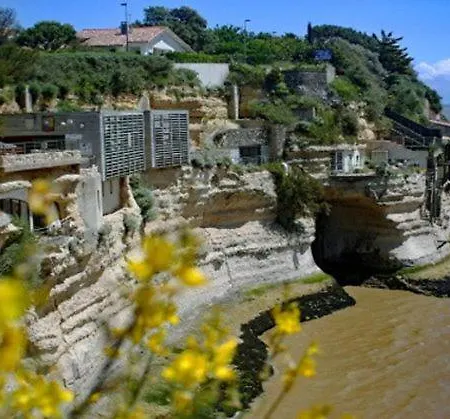 Le Crist'al, Climatise, Front De Mer, Proche Du Centre Ville, Et Solution De Restauration 3* 圣乔治德蒂