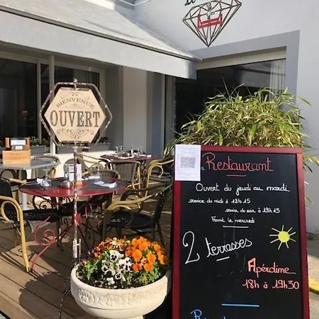 酒店 Le Crist'al, Climatise, Front De Mer, Proche Du Centre Ville, Et Solution De Restauration 圣乔治德蒂