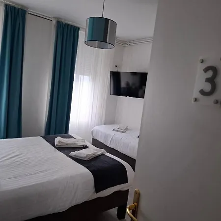 Otel Le Crist Al, Front De Mer, Climatisees Et Son Non Climatise, Proche Du Centre Saint-Georges-de-Didonne
